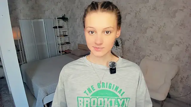 LianneBynon online show from 02/04/26, 08:09