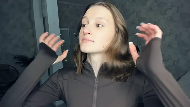 LianneBynon online show from 02/12/26, 02:06