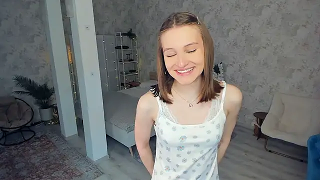 LianneBynon online show from 02/28/26, 08:25