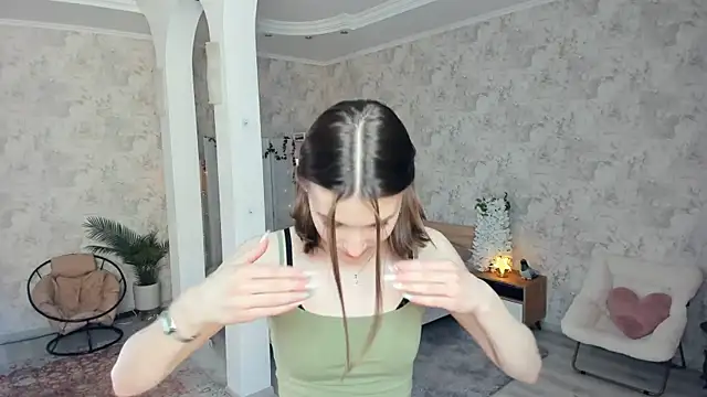 LianneBynon online show from 05/02/26, 08:08