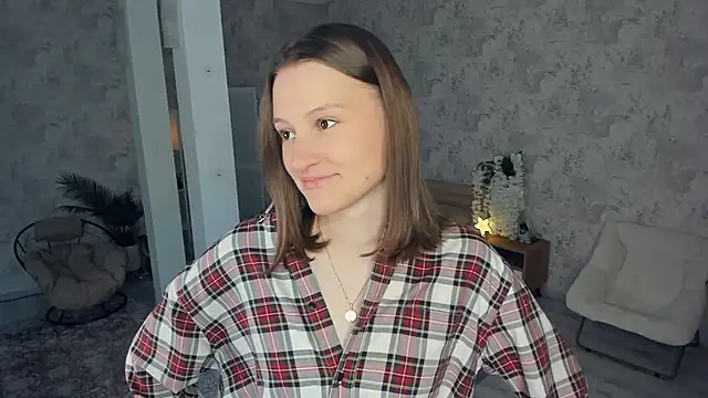 LianneBynon online show from 02/21/26, 08:27