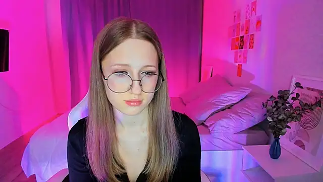 Snapshot of Vega_Taylor chatting on 03/02/26, 03:29 Vega Taylor online show from 03/02/26, 03:29