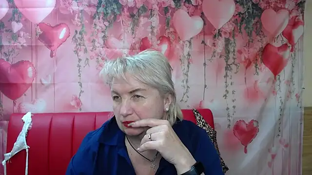 Snapshot of RenataDaster chatting on 05/29/26, 11:11 RenataDaster online show from 05/29/26, 11:11