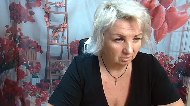 Snapshot of RenataDaster chatting on 05/25/26, 12:48 RenataDaster online show from 05/25/26, 12:48