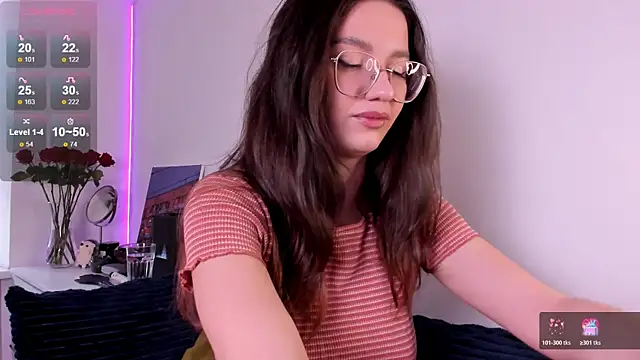 miabellee  online show from 02/22/26, 01:35