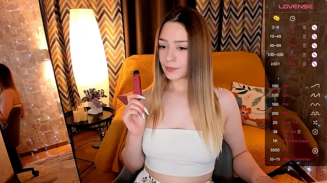 cherrykississ online show from 04/28/26, 02:27