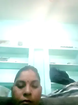 Rajni248096 online show from 03/05/26, 08:33