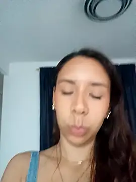 MiaSantana  online show from 03/05/26, 11:43