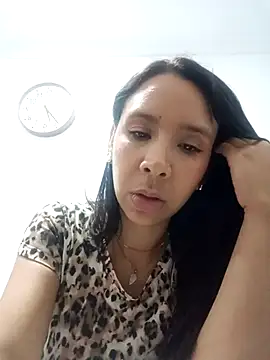 MiaSantana  online show from 04/07/26, 10:22