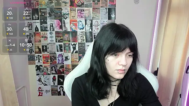 Snapshot of Emma_Darkkk chatting on 02/06/26, 02:40 Emma Darkkk online show from 02/06/26, 02:40