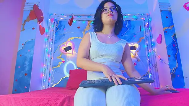 Snapshot of Eleanor_rigby5 chatting on 03/03/26, 03:02 Eleanor rigby5 online show from 03/03/26, 03:02