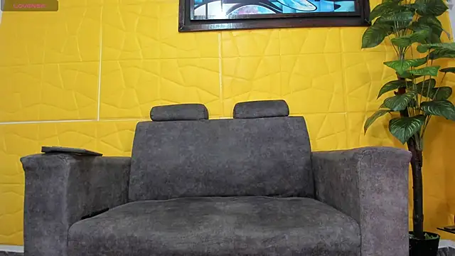 Snapshot of williamparra55 chatting on 03/10/26, 12:58 williamparra55 online show from 03/10/26, 12:58