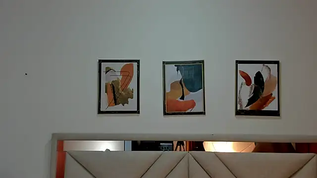 Snapshot of AmberQueen1 chatting on 02/10/26, 12:04 AmberQueen1 online show from 02/10/26, 12:04