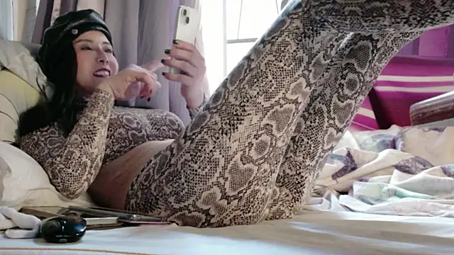 lenanane0126 online show from 03/23/26, 07:08