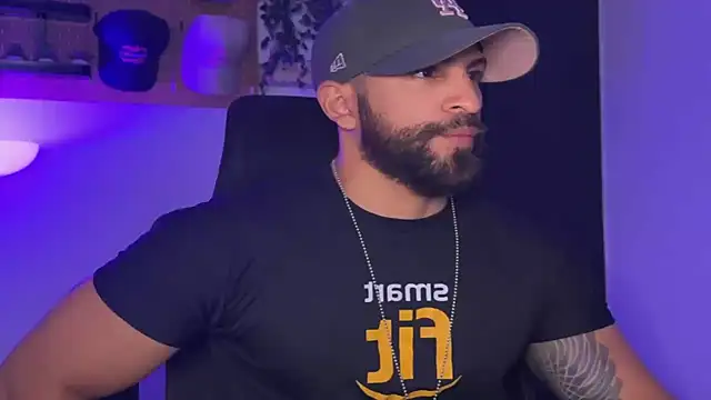 SamDornan51 online show from 04/04/26, 01:23