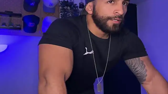 SamDornan51 online show from 04/12/26, 02:26