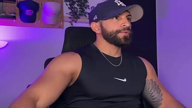 SamDornan51 online show from 03/20/26, 02:23