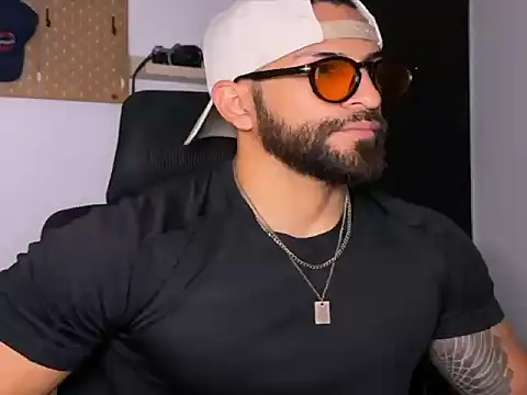 SamDornan51 online show from 03/14/26, 02:28