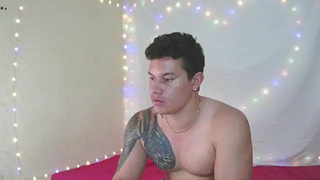 Snapshot of Eternalfuego chatting on 02/12/26, 05:51 Eternalfuego online show from 02/12/26, 05:51