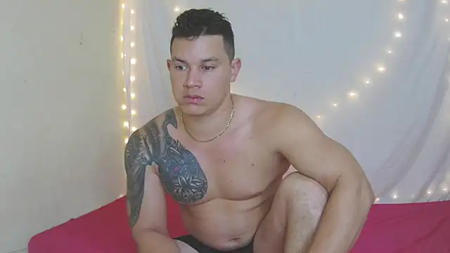 Snapshot of Eternalfuego chatting on 03/03/26, 07:26 Eternalfuego online show from 03/03/26, 07:26