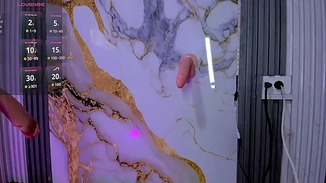 mlucreciasucker303av online show from 03/17/26, 07:39