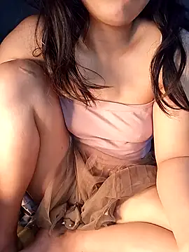 Slutty 18 online show from 03/12/26, 05:34