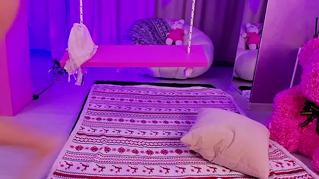 EllaBubbles online show from 03/05/26, 10:45