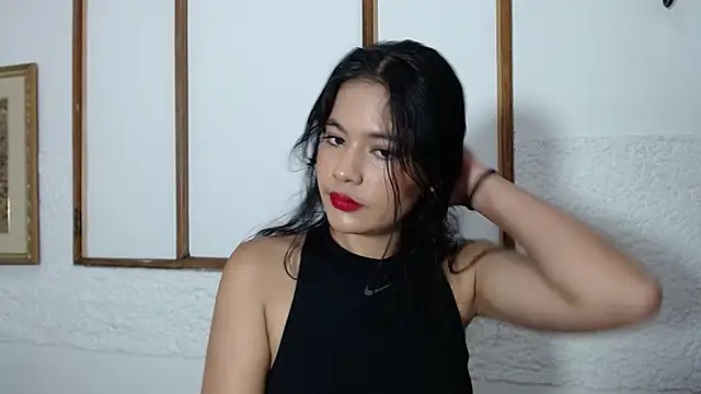 JulianaLopera1 online show from 02/11/26, 01:11