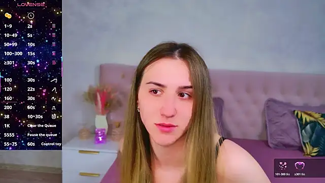 JasminUqueen online show from 05/07/26, 01:43
