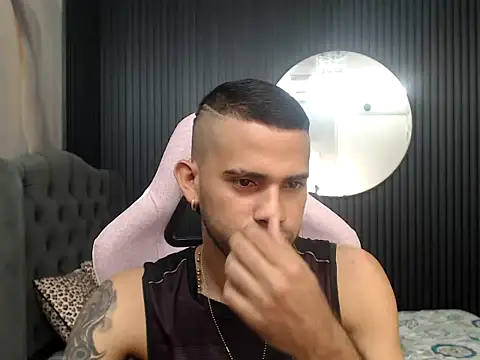 Snapshot of chacorta_ chatting on 05/09/26, 01:42 chacorta online show from 05/09/26, 01:42