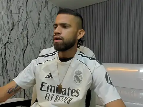 Snapshot of chacorta_ chatting on 02/25/26, 01:22 chacorta online show from 02/25/26, 01:22