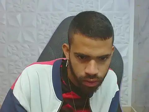 Snapshot of chacorta_ chatting on 02/20/26, 12:18 chacorta online show from 02/20/26, 12:18