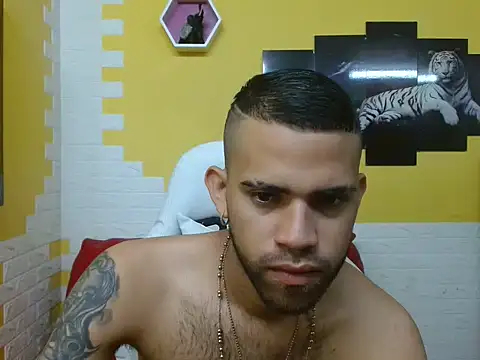 Snapshot of chacorta_ chatting on 05/02/26, 01:38 chacorta online show from 05/02/26, 01:38