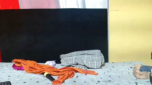 Snapshot of JinglynJuicy22 chatting on 02/28/26, 08:36 JinglynJuicy22 online show from 02/28/26, 08:36