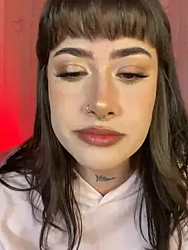 Tamara uwu online show from 06/18/26, 08:25