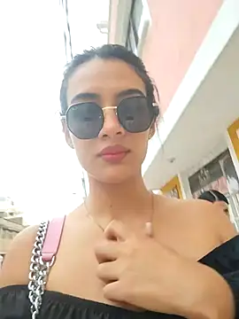 cynliu online show from 05/07/26, 10:24