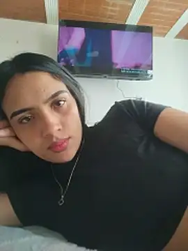 cynliu online show from 05/17/26, 07:36