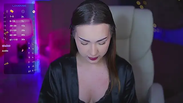 OliviaMoore  online show from 02/05/26, 06:53