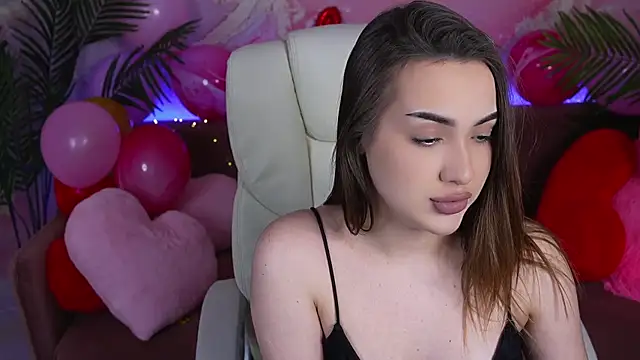 OliviaMoore  online show from 02/12/26, 02:28