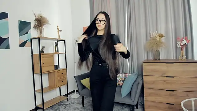 AvantgardAlone online show from 02/10/26, 07:29