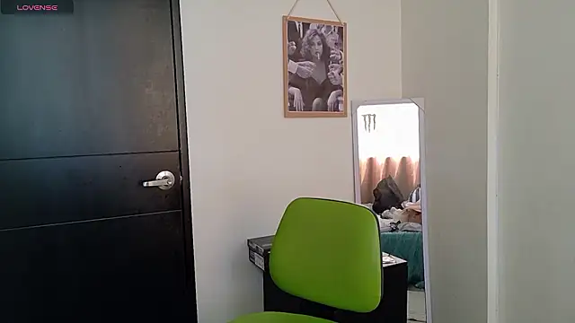 PaulaSantanaOf online show from 03/23/26, 06:08