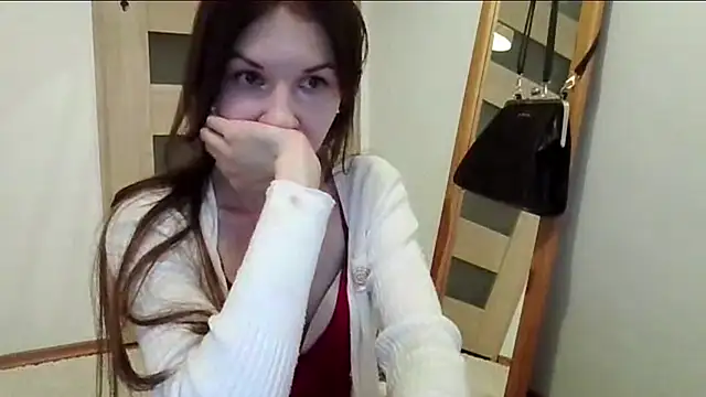 JuliaLovely online show from 05/31/26, 06:09
