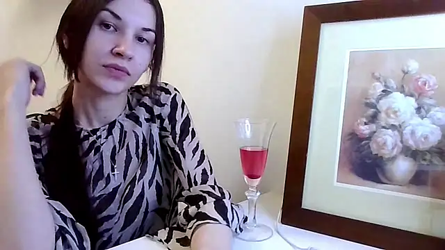 Snapshot of JuliaLovely chatting on 02/24/26, 03:46 JuliaLovely online show from 02/24/26, 03:46