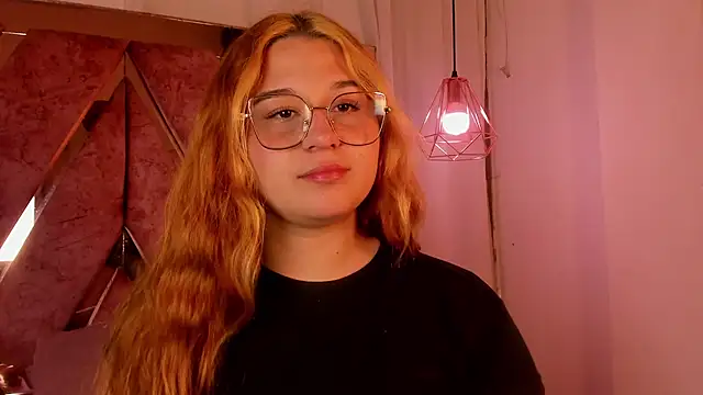 Snapshot of shantal_cooper_ chatting on 02/05/26, 09:10 shantal cooper online show from 02/05/26, 09:10