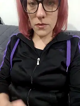 Snapshot of PolomaAndBobo chatting on 02/11/26, 01:55 PolomaAndBobo online show from 02/11/26, 01:55