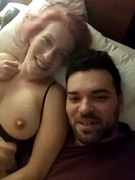 Snapshot of PolomaAndBobo chatting on 02/14/26, 12:44 PolomaAndBobo online show from 02/14/26, 12:44