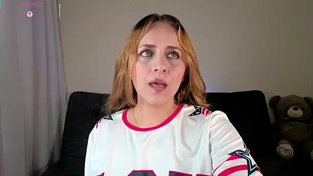 Snapshot of DannaCouper_ chatting on 03/02/26, 05:08 DannaCouper online show from 03/02/26, 05:08