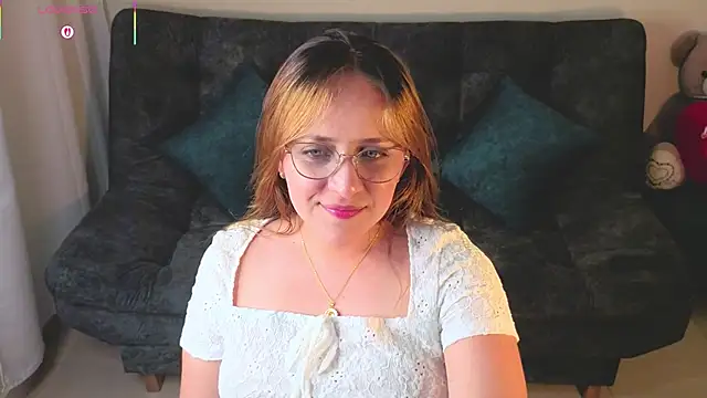 Snapshot of DannaCouper_ chatting on 02/15/26, 03:29 DannaCouper online show from 02/15/26, 03:29