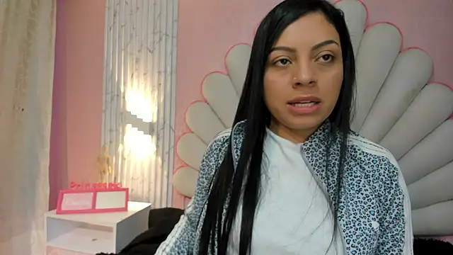 Kateemos online show from 03/13/26, 01:49