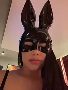 Namipeitudinha online show from 04/12/26, 05:11